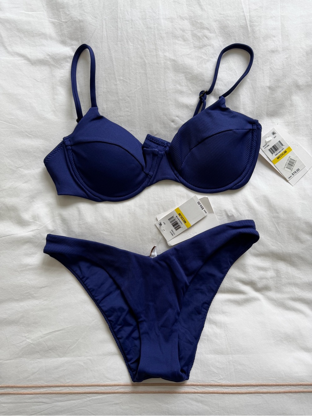 NWT BECCA Fine Line Ribbed Underwire Bikini Set Navy M